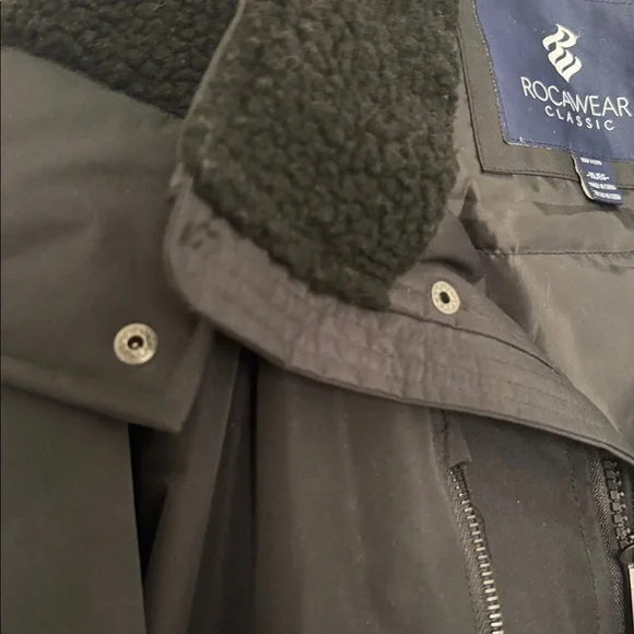 Rocawear Black Hooded winter Jacket - Picture 5 of 7